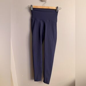 Navy High-Waisted Leggings.